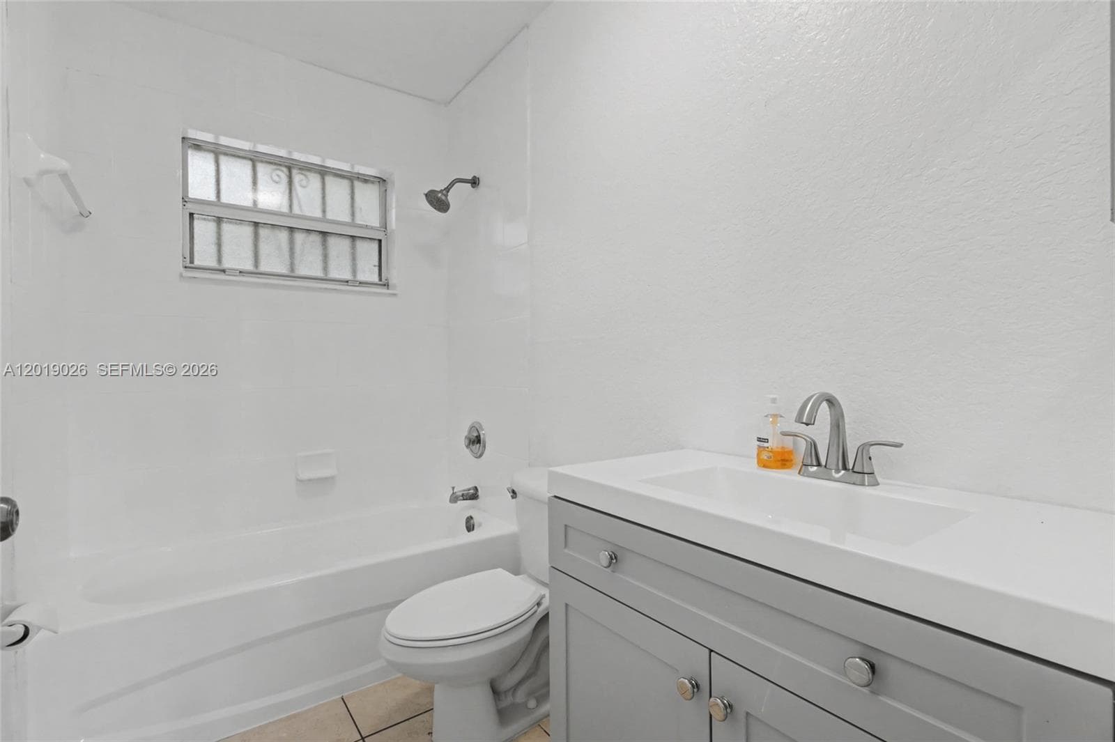2316-2318 NW 98th St, Miami FL 33147 — 25