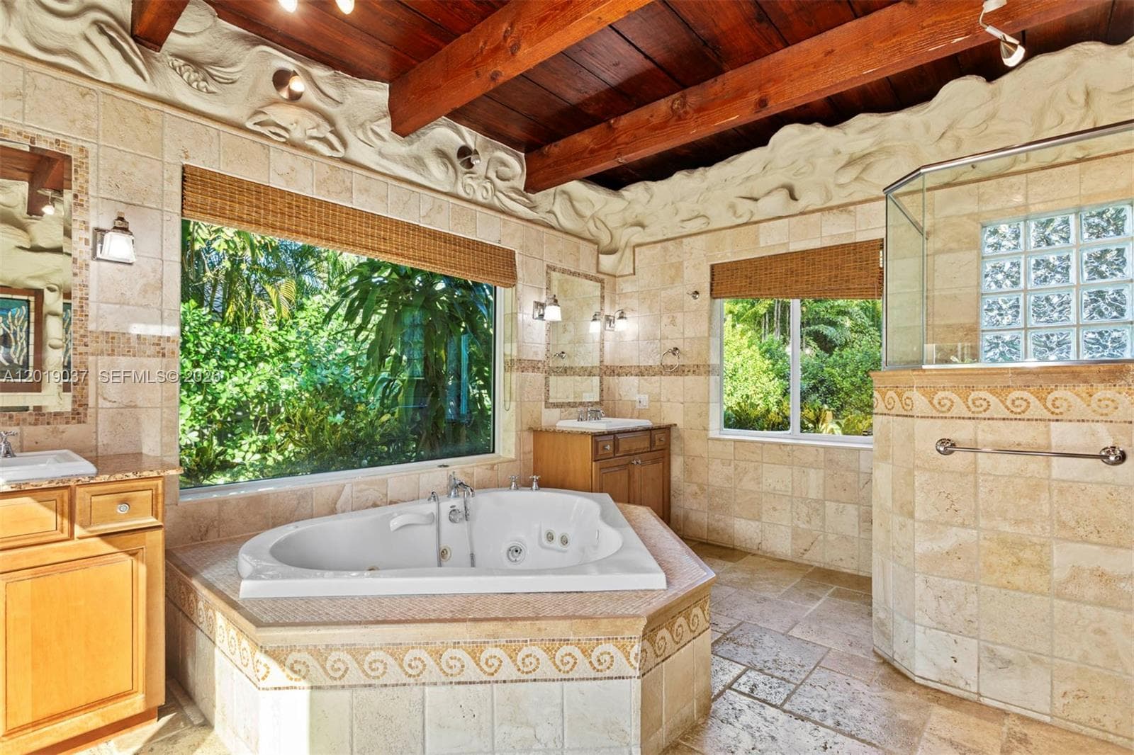7975 Sunset Dr # 7975, Miami FL 33143 — 32