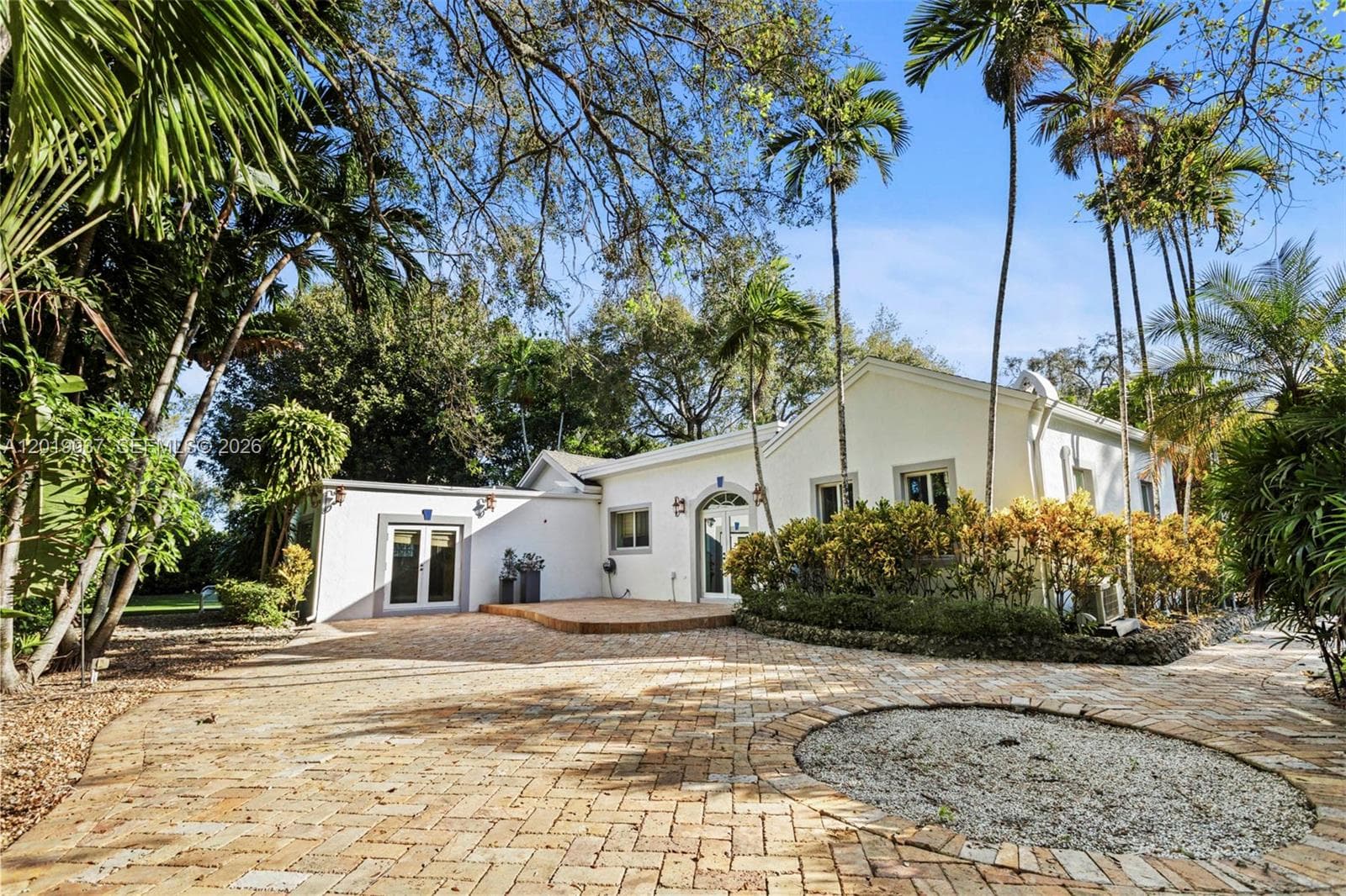 7975 Sunset Dr # 7975, Miami FL 33143 — 37