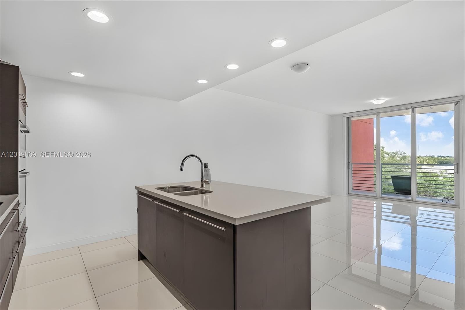 7661 NW 107th Ave # 409, Doral FL 33178 — 4