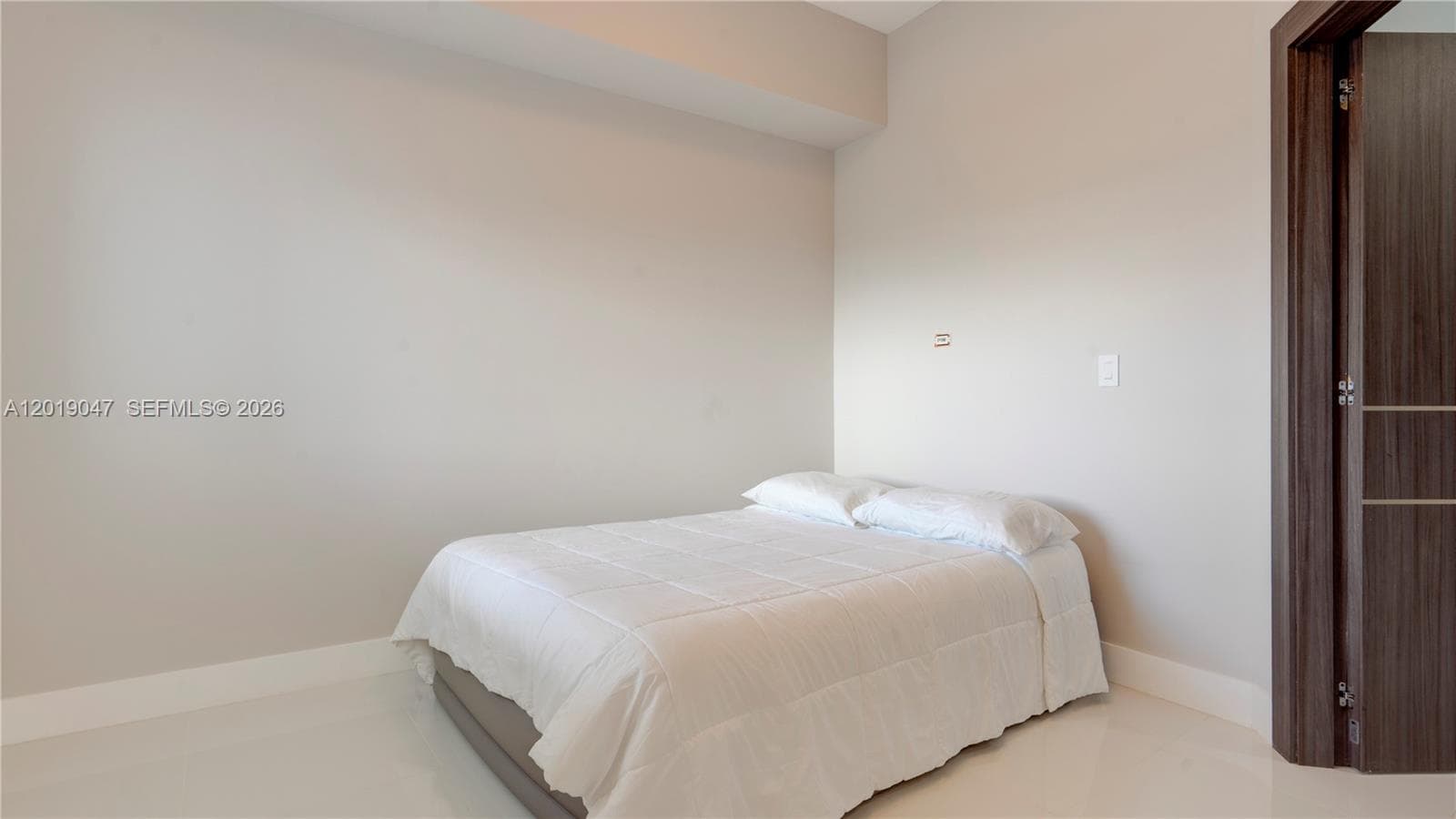 2020 N Bayshore Dr # 1905, Miami FL 33137 — 56