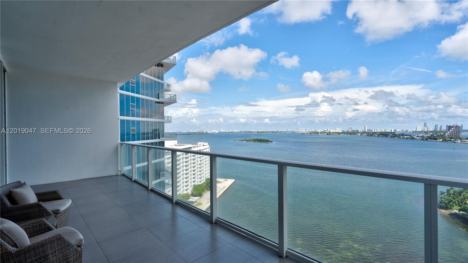 2020 N Bayshore Dr # 1905, Miami FL 33137 — 49