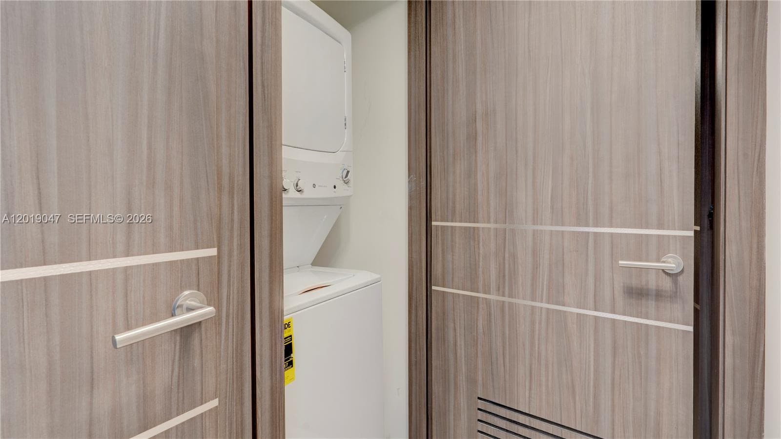 2020 N Bayshore Dr # 1905, Miami FL 33137 — 33
