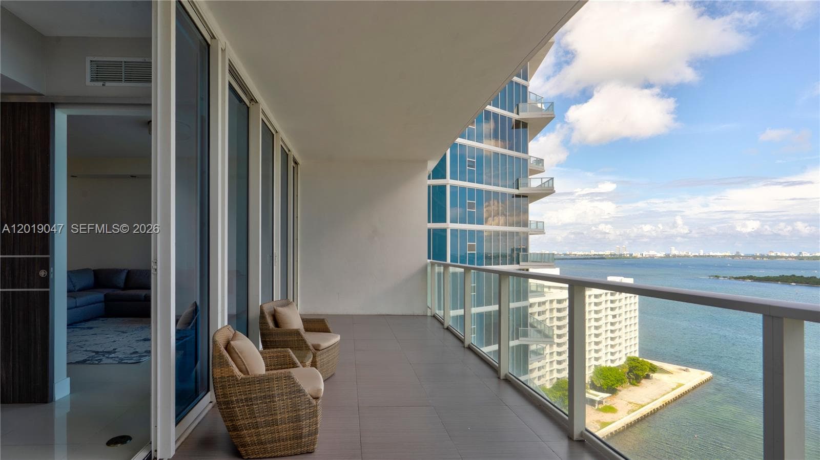 2020 N Bayshore Dr # 1905, Miami FL 33137 — 48