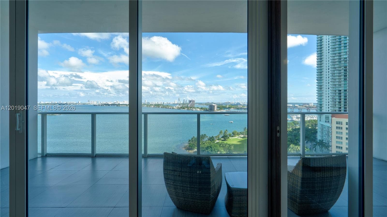 2020 N Bayshore Dr # 1905, Miami FL 33137 — 29