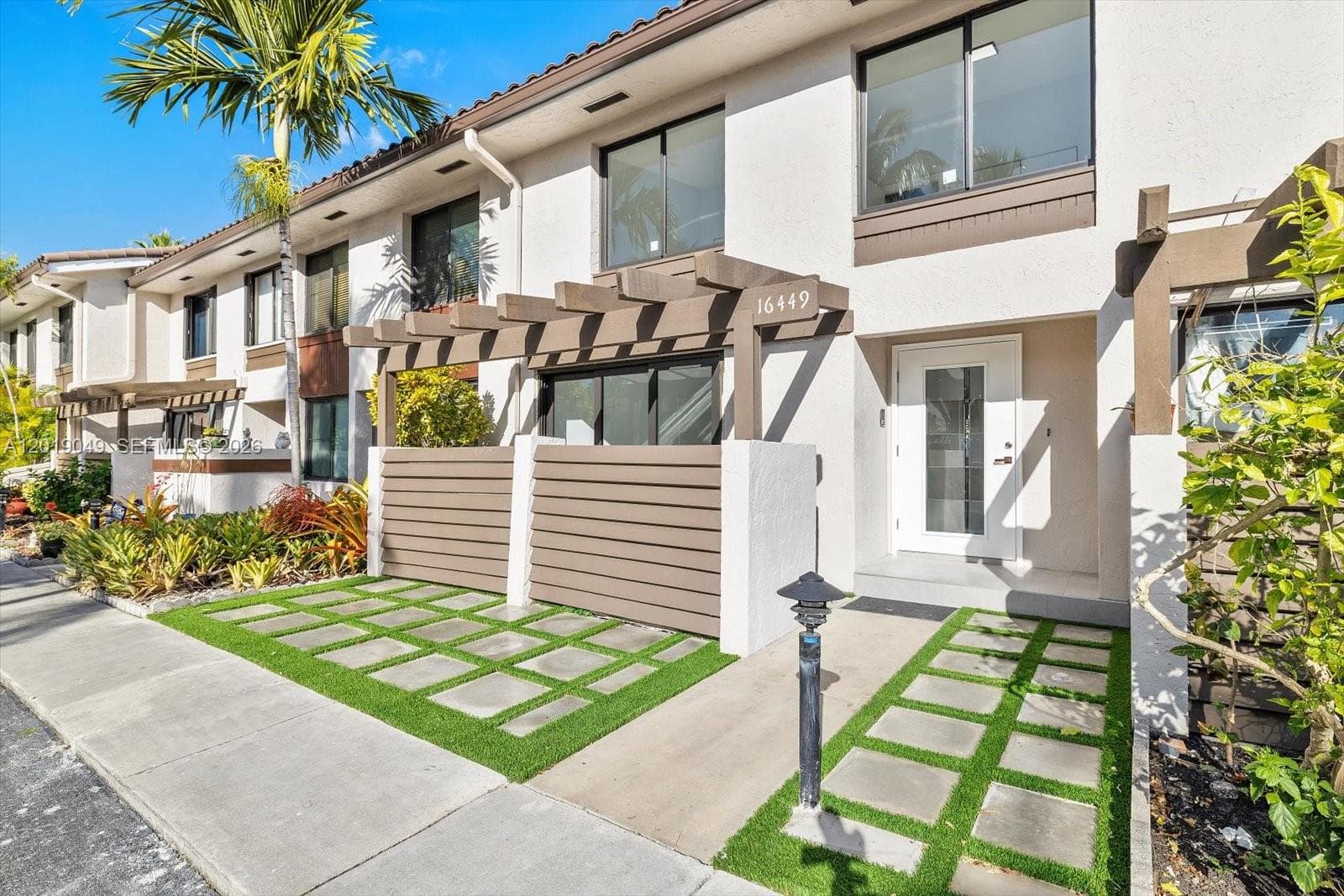 16449 NE 26th Ave # 16, North Miami Beach FL 33160 — 10
