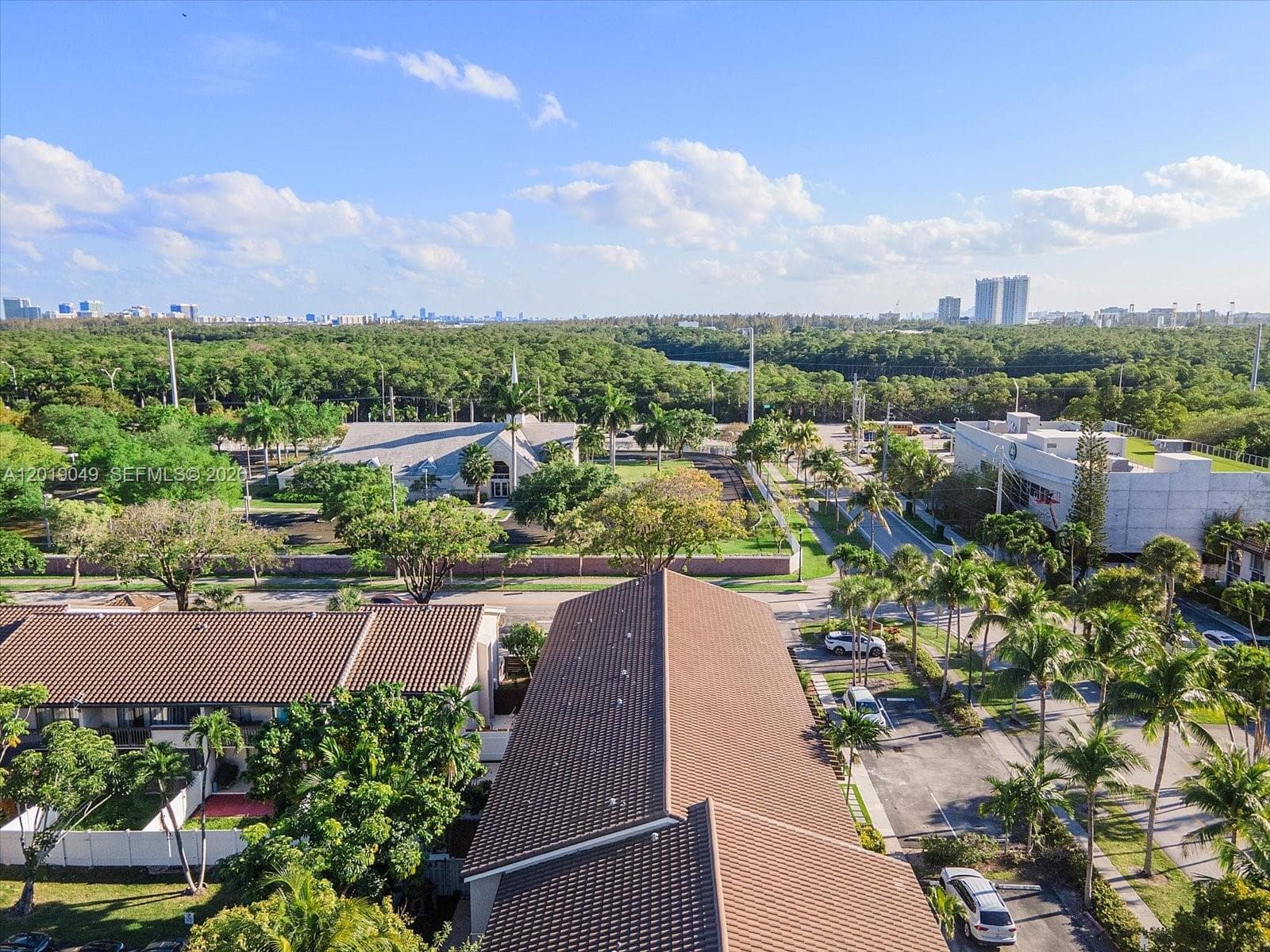 16449 NE 26th Ave # 16, North Miami Beach FL 33160 — 40