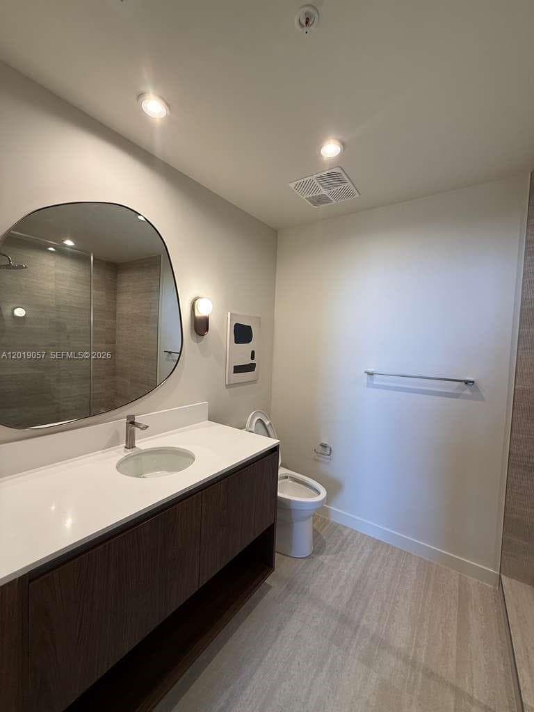 1611 SW 2nd ave # 911, Miami FL 33129 — 3