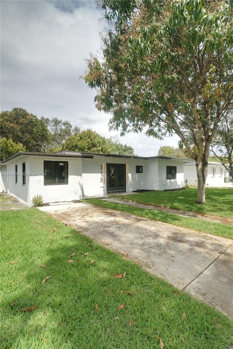 315 NW 127th St # 0, North Miami FL 33168 — 62