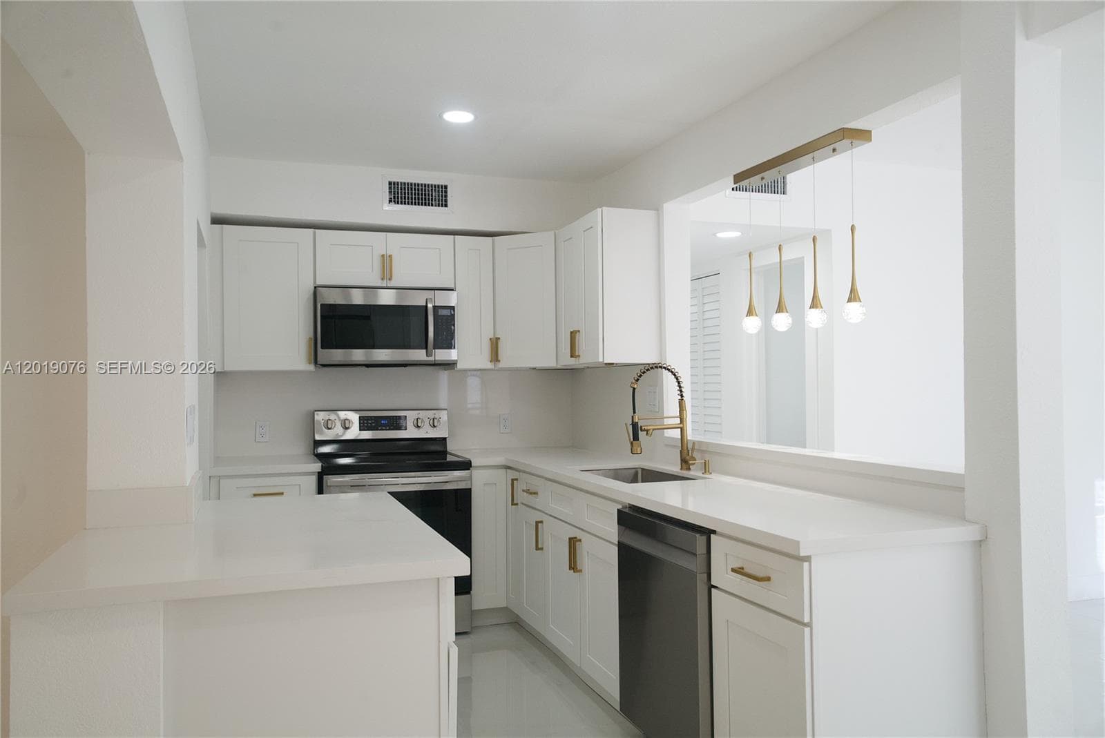 315 NW 127th St # 0, North Miami FL 33168 — 22