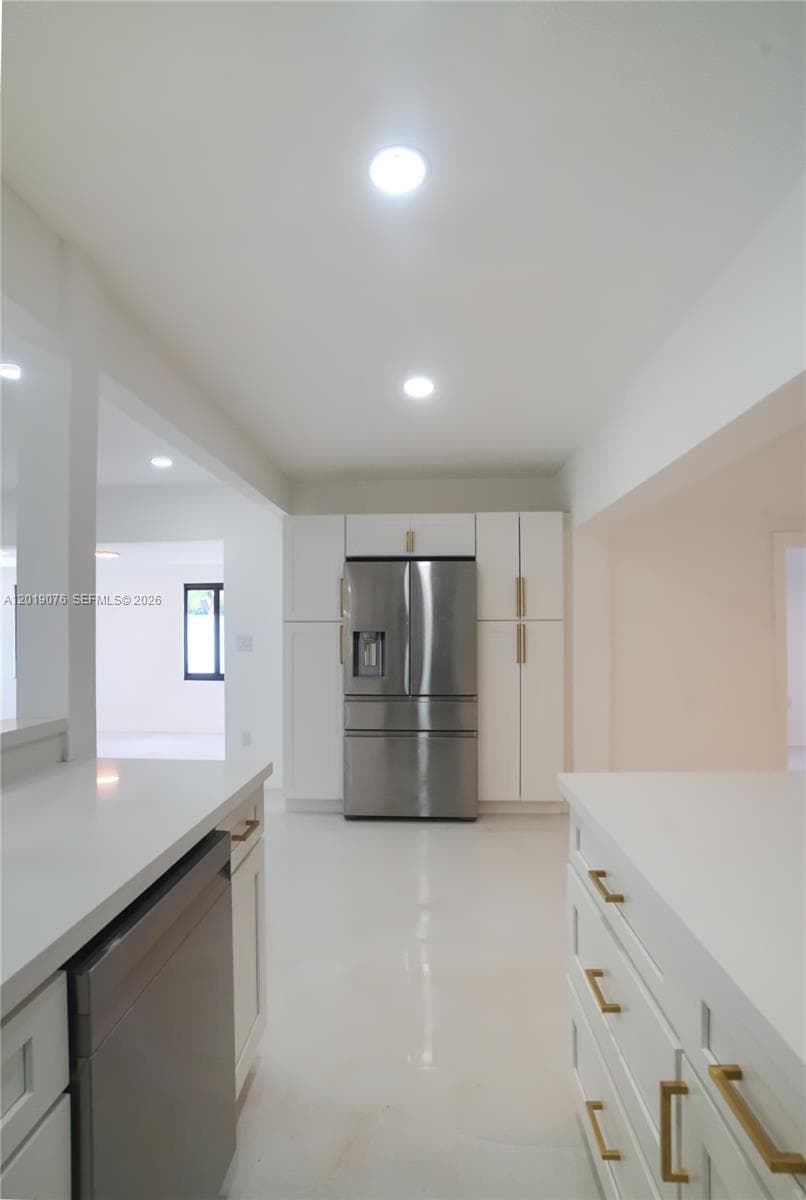 315 NW 127th St # 0, North Miami FL 33168 — 66
