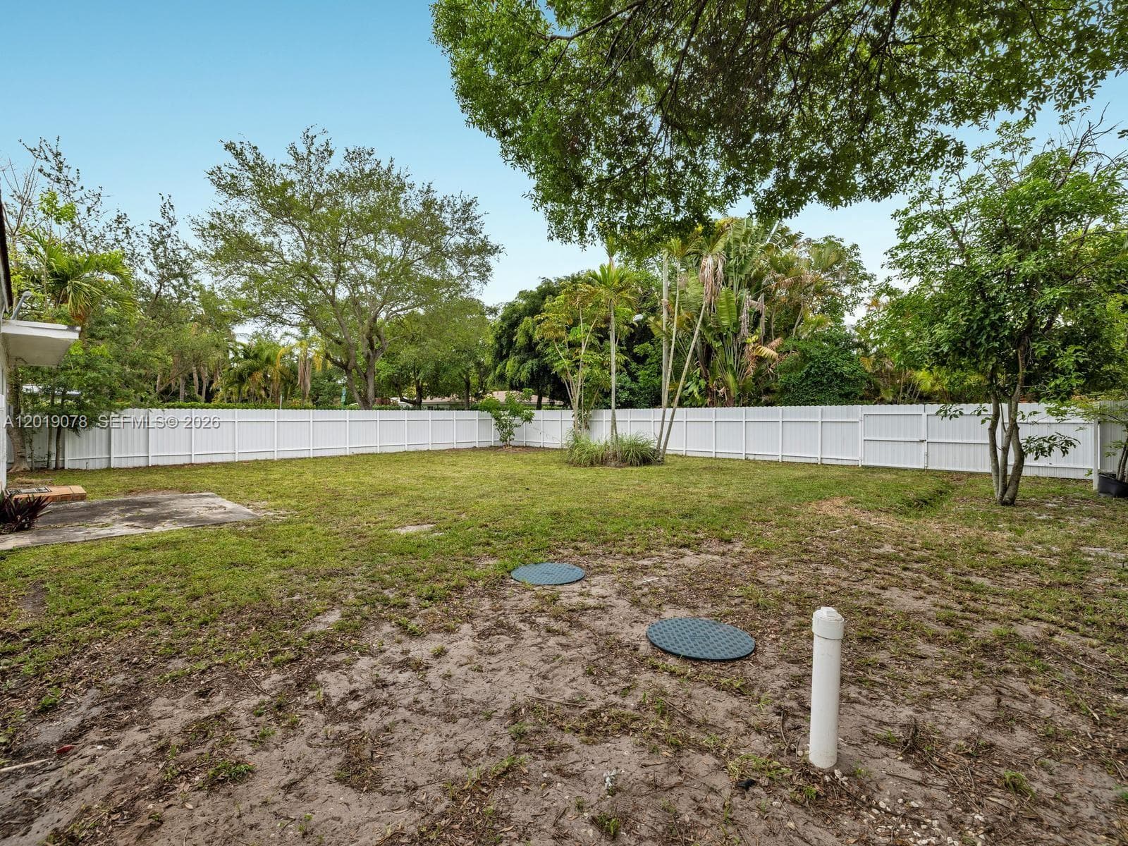 6 NW 106th St, Miami Shores FL 33150 — 20