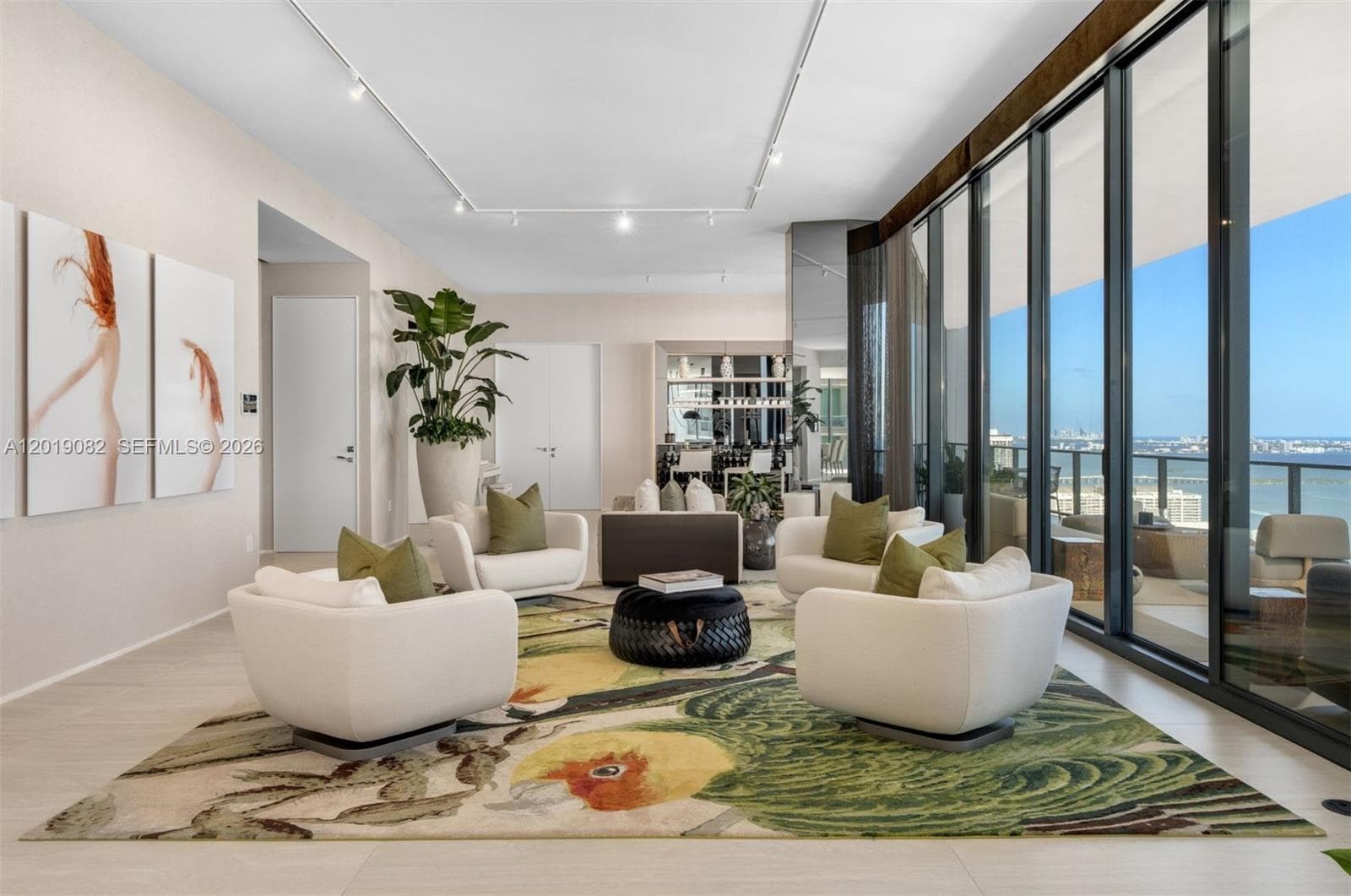1000 Biscayne Blvd # 5101, Miami FL 33132 — 14