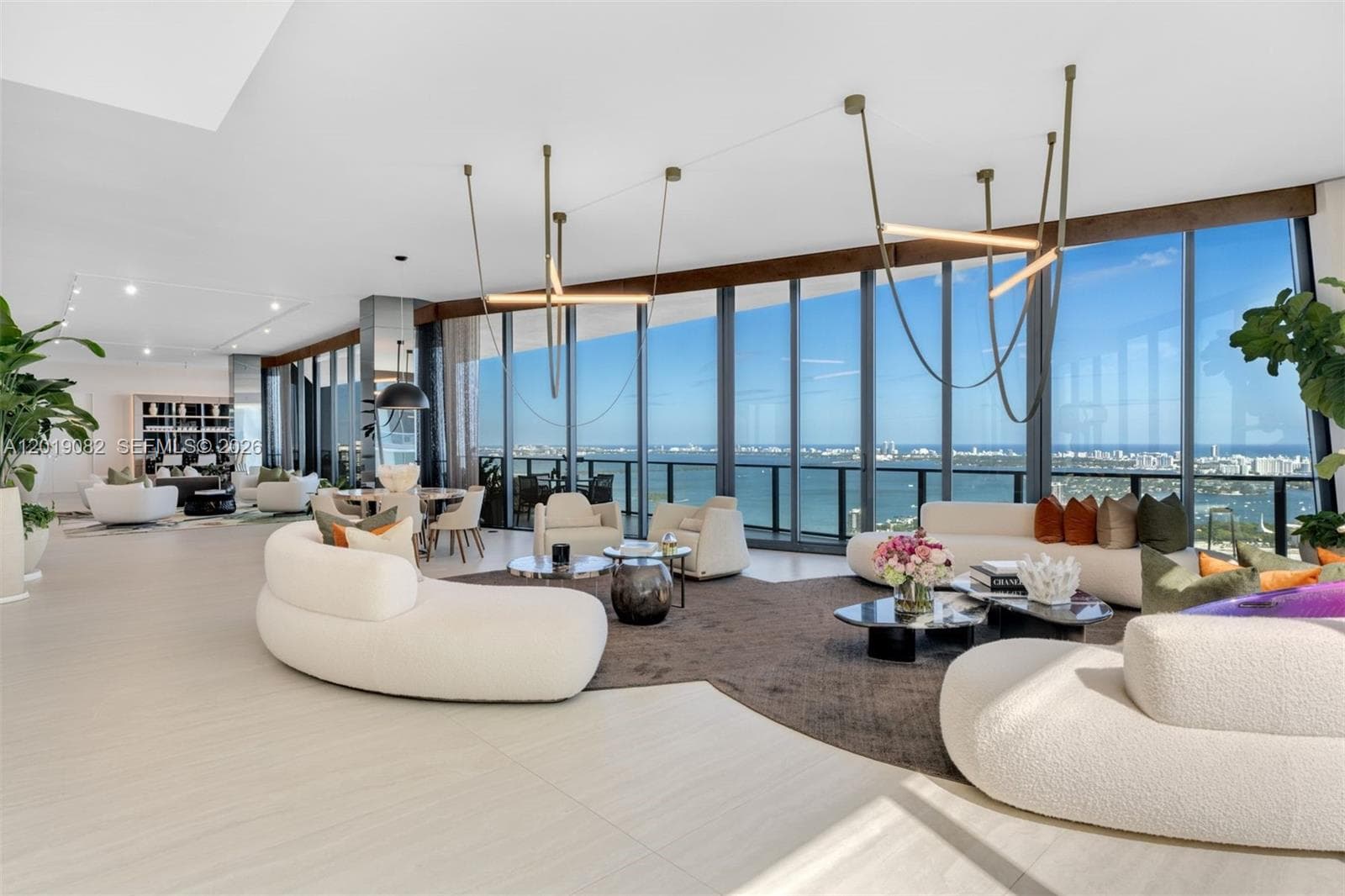 1000 Biscayne Blvd # 5101, Miami FL 33132 — 15