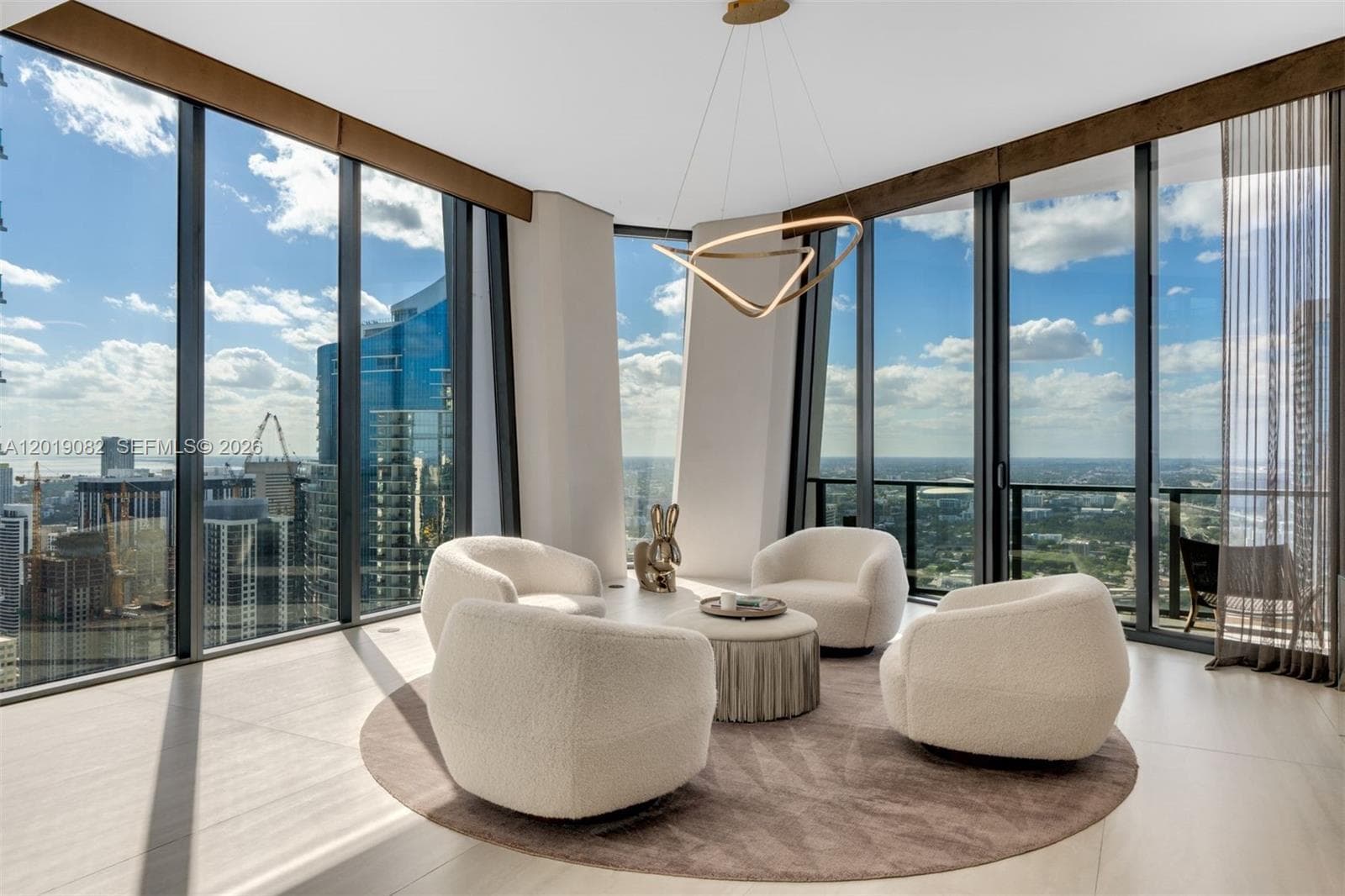 1000 Biscayne Blvd # 5101, Miami FL 33132 — 40