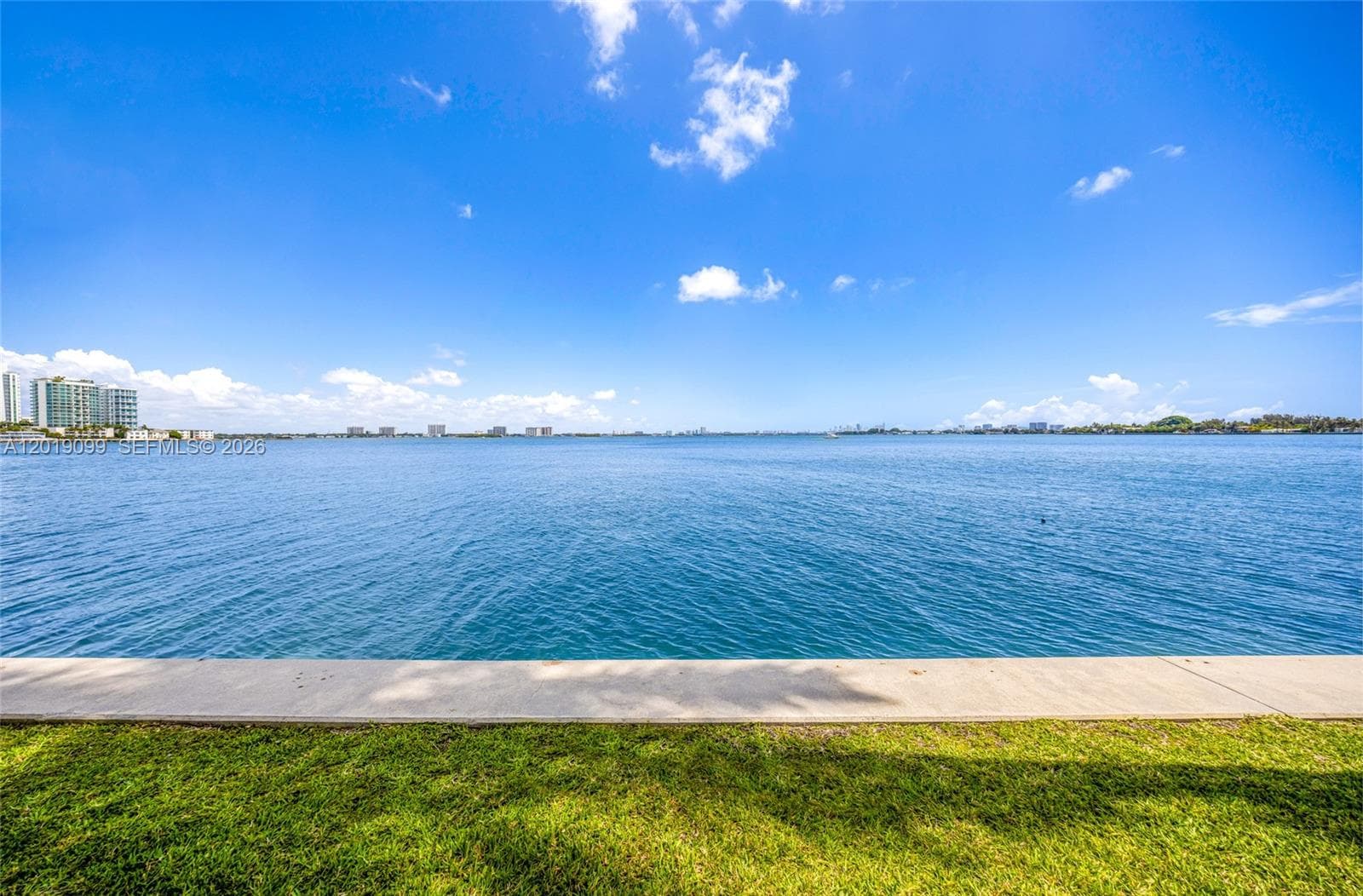 1625 Kennedy Cswy # 1004D, North Bay Village FL 33141 — 33