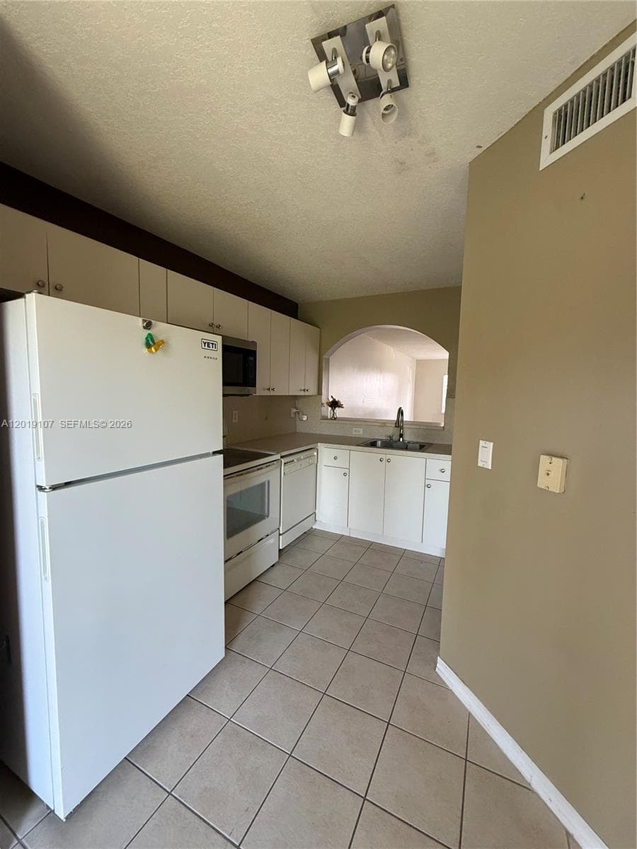 1271 SE 28th Ct # 105, Homestead FL 33035 — 8