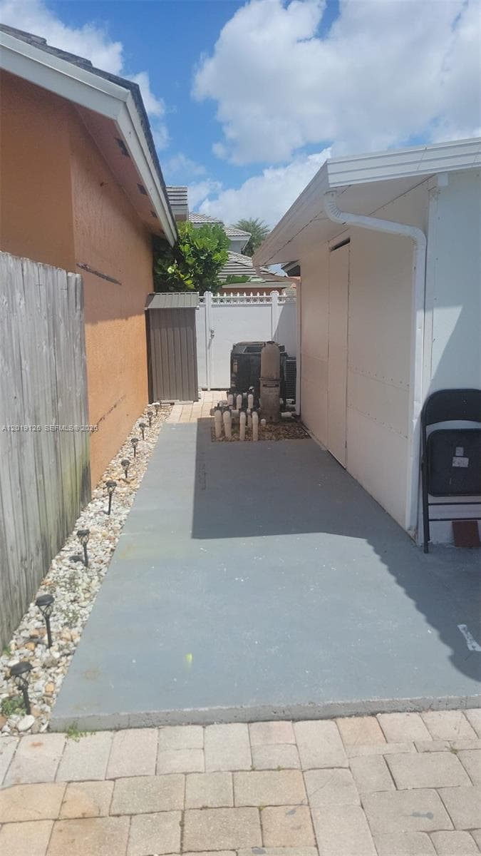 5670 NW 187th St # 0, Miami Gardens FL 33055 — 1