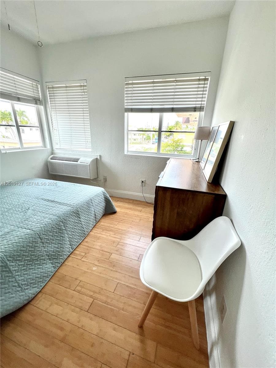 8415 Harding Ave # 14, Miami Beach FL 33141 — 9