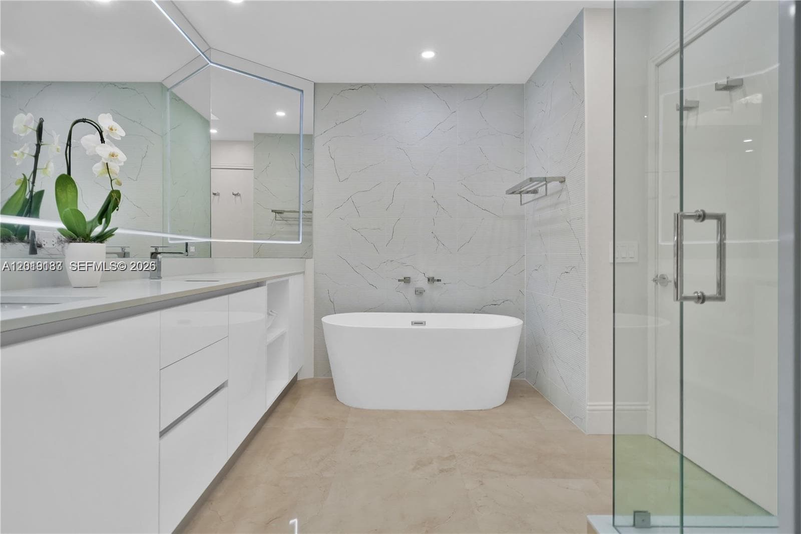 4779 Collins Ave # 4301, Miami Beach FL 33140 — 15