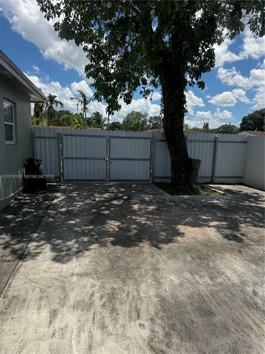 3251 NW 177th Ter, Miami Gardens FL 33056 — 30