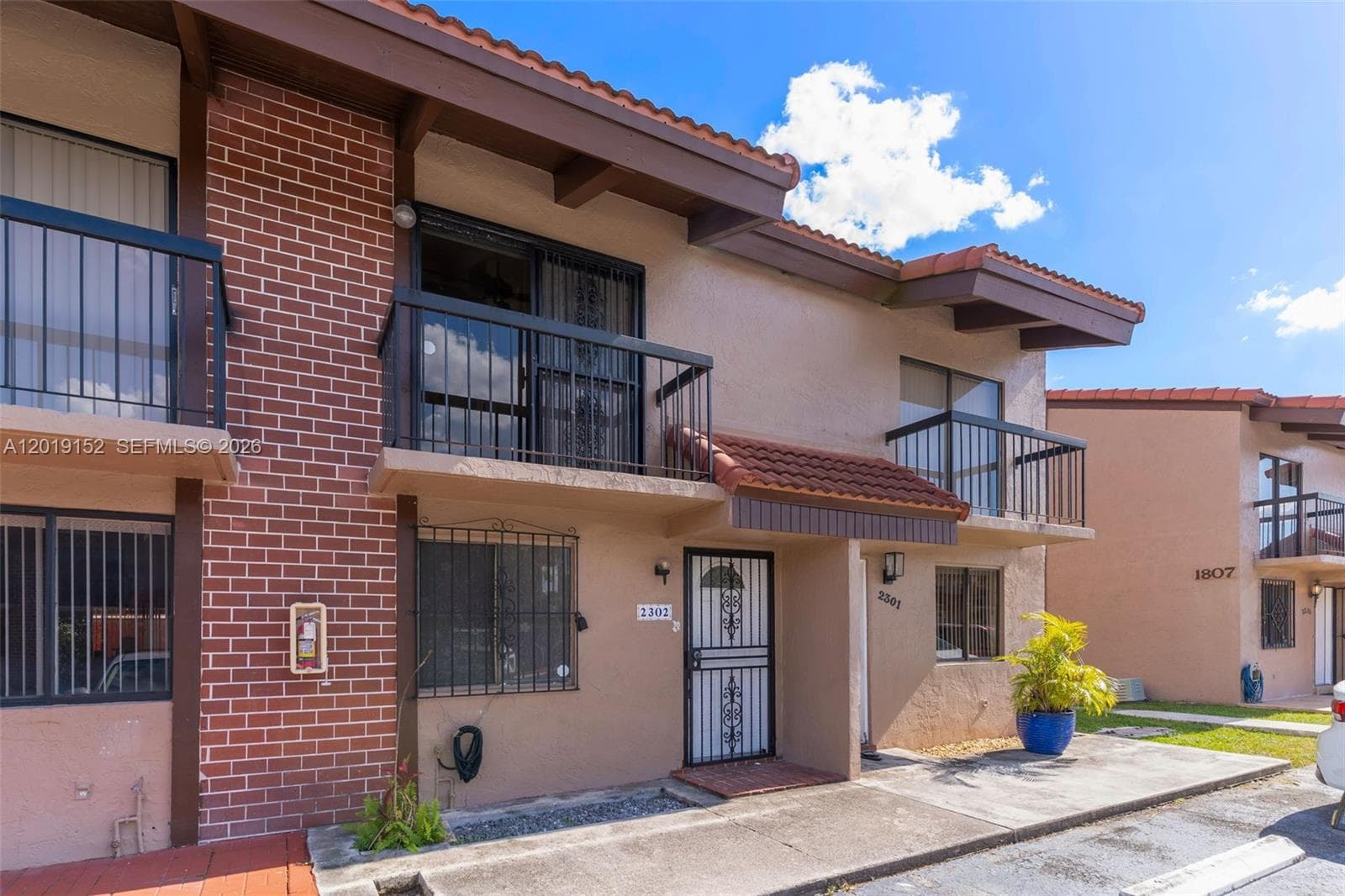 1811 SW 107th Ave # 2302, Miami FL 33165 — 3