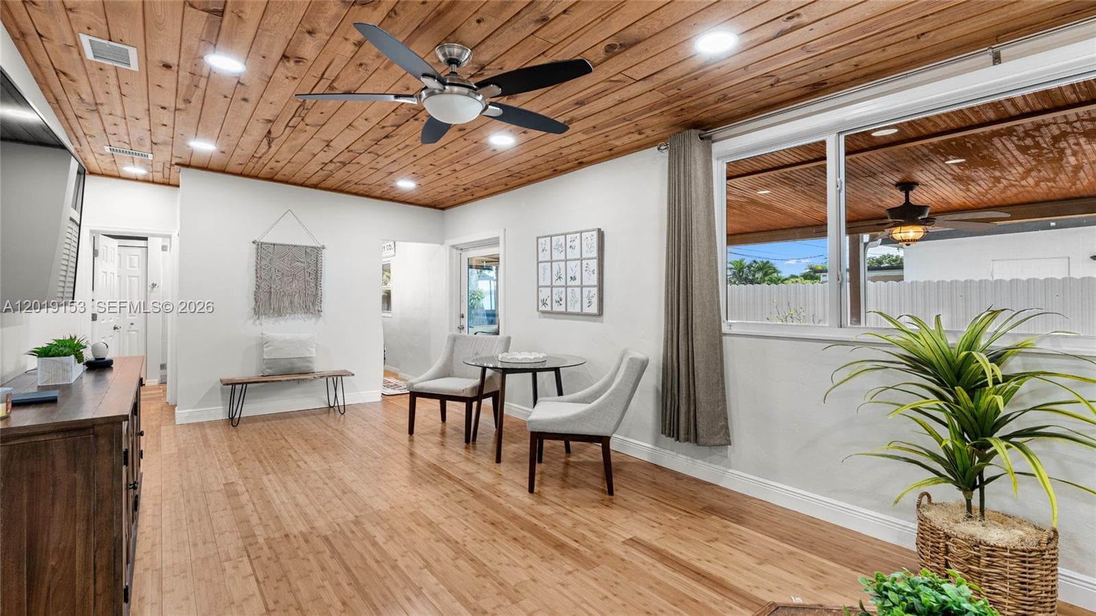 341 E 58th St, Hialeah FL 33013 — 10