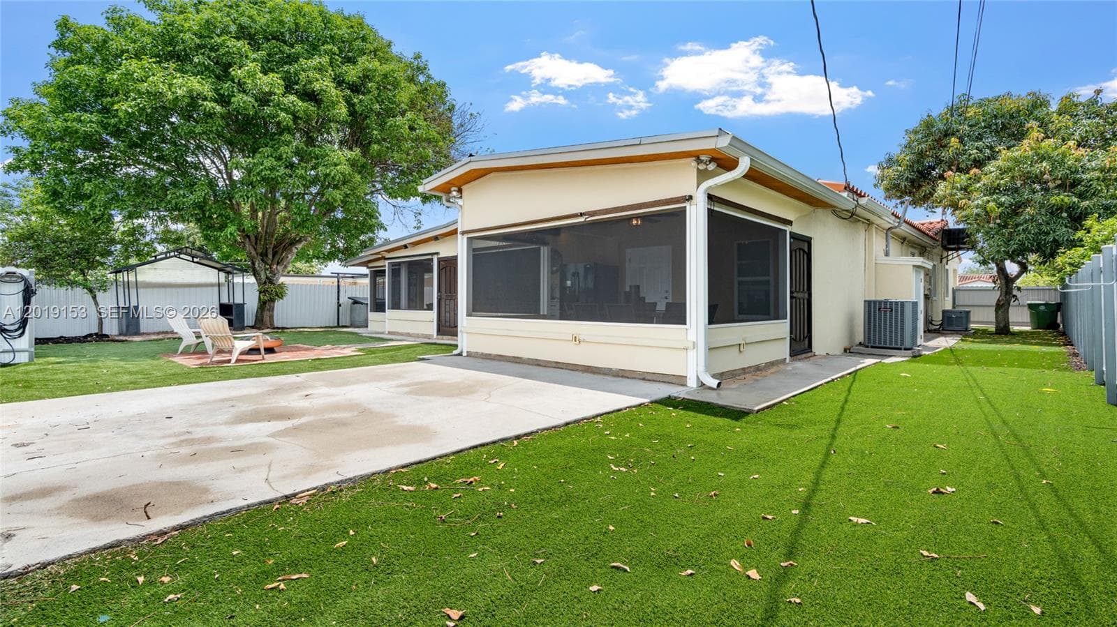 341 E 58th St, Hialeah FL 33013 — 50