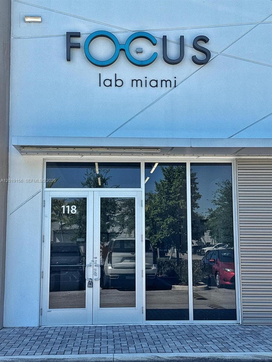 10890 NW 17th St # 118, Sweetwater FL 33172 — 2