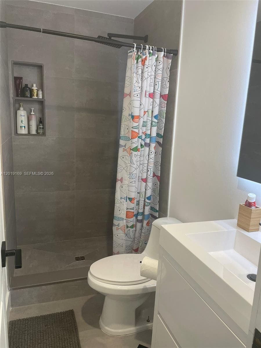3720 NE 167th St # 39, North Miami Beach FL 33160 — 8