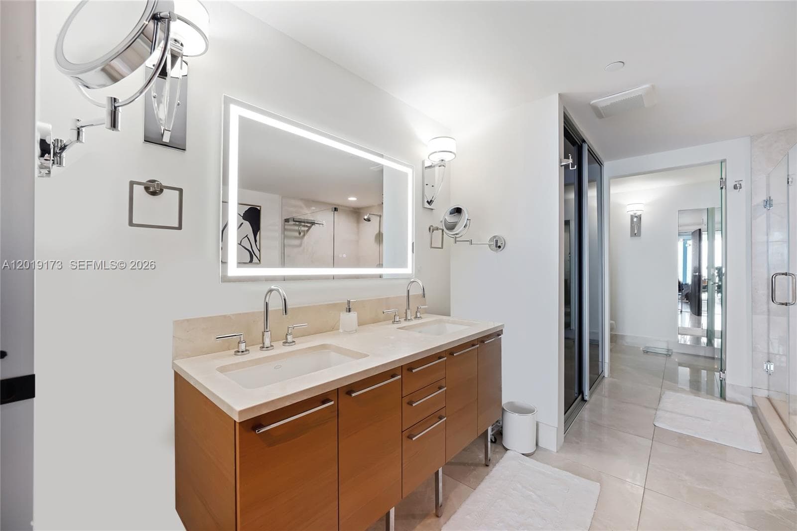 17001 Collins Ave # 2805, Sunny Isles Beach FL 33160 — 17