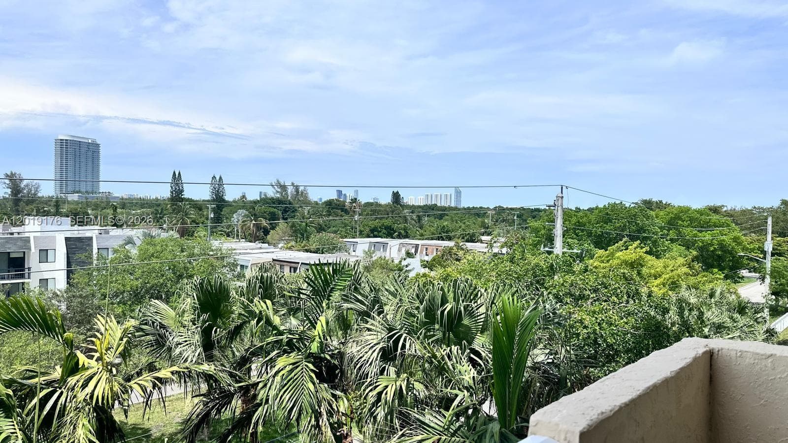 Vecino Del Mar Condo, North Miami, FL — 26