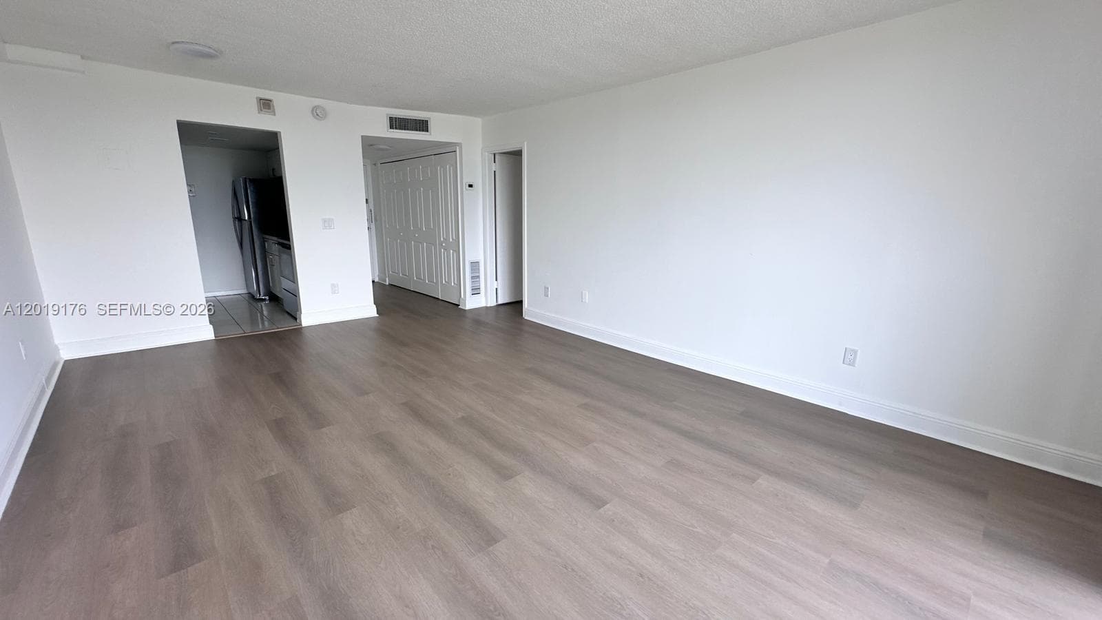 Vecino Del Mar Condo, North Miami, FL — 20