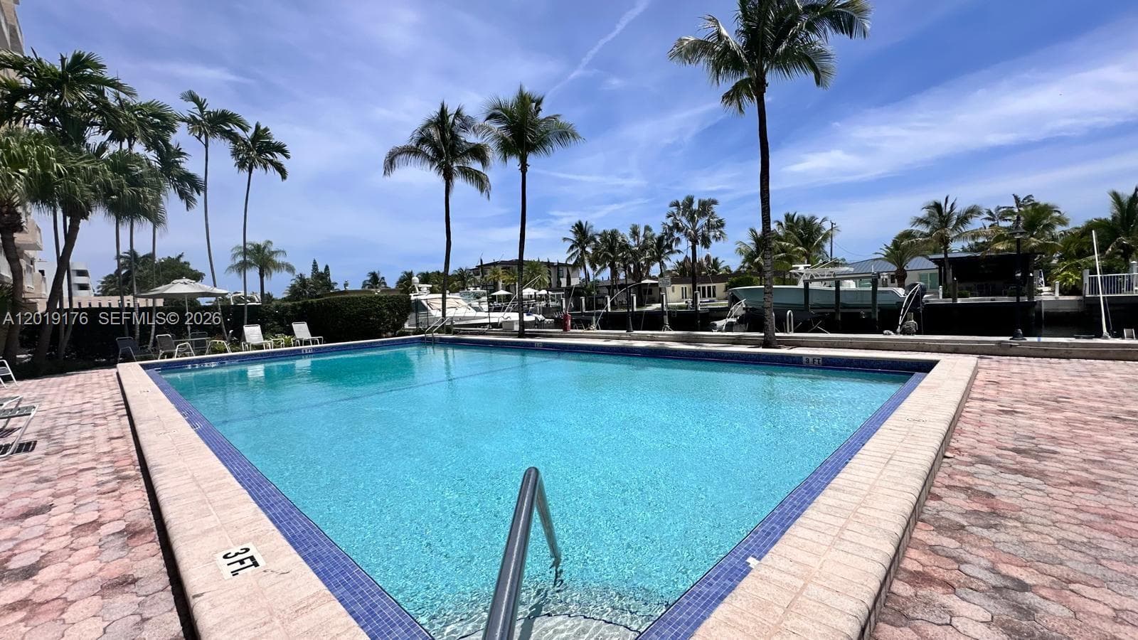 Vecino Del Mar Condo, North Miami, FL — 9