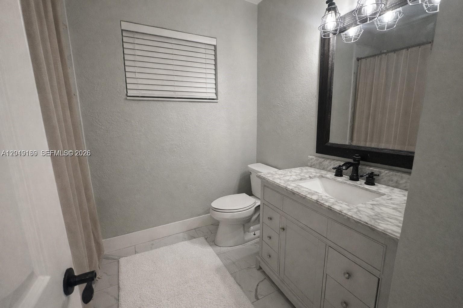 4124 NE 30th St, Homestead FL 33033 — 11