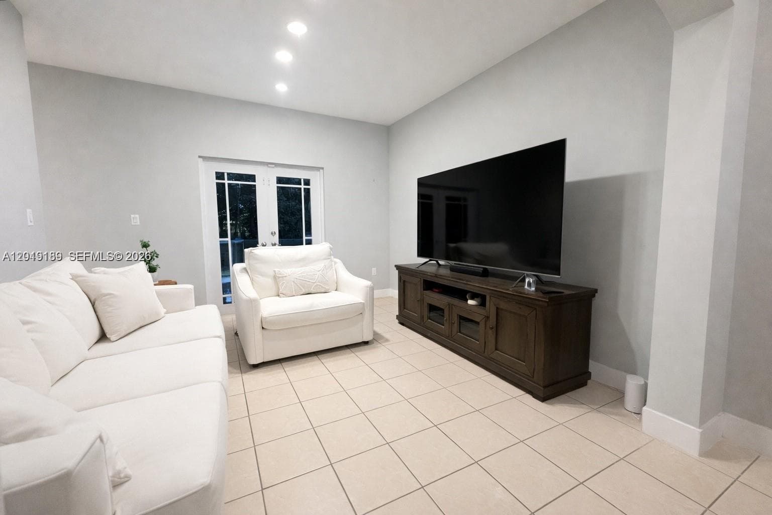 4124 NE 30th St, Homestead FL 33033 — 4