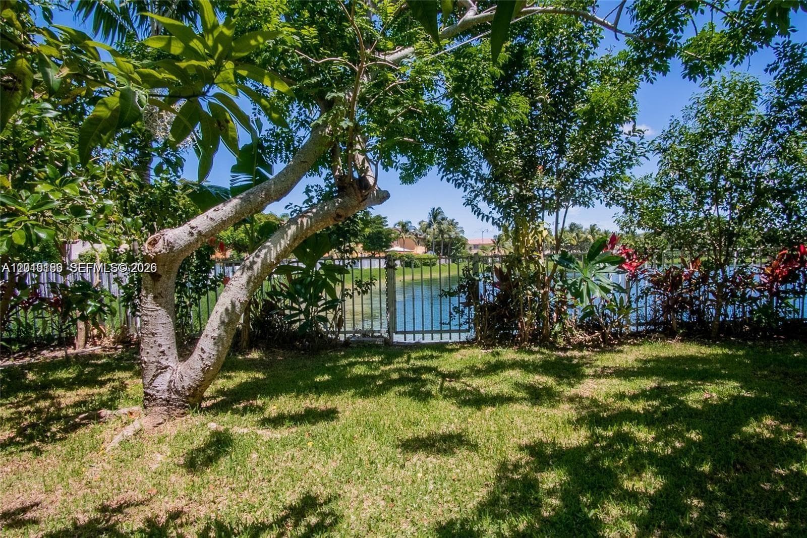 4124 NE 30th St, Homestead FL 33033 — 25