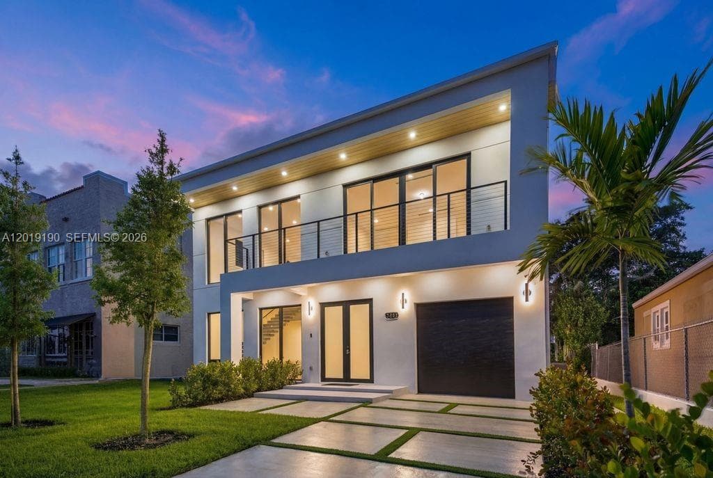2265 SW 4 St, Miami FL 33135 — 33