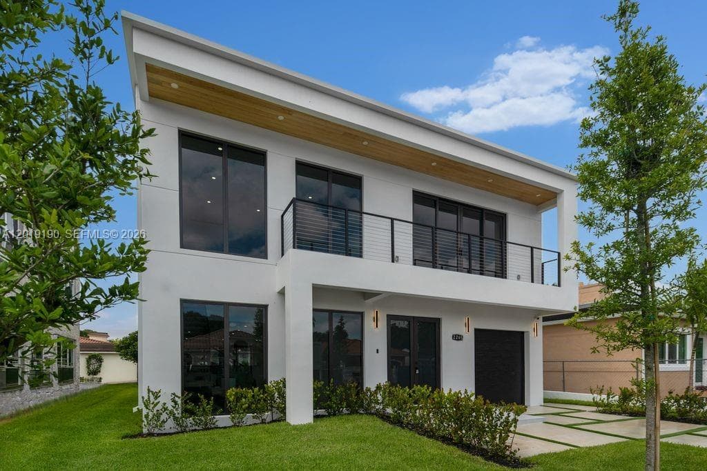 2265 SW 4 St, Miami FL 33135 — 31