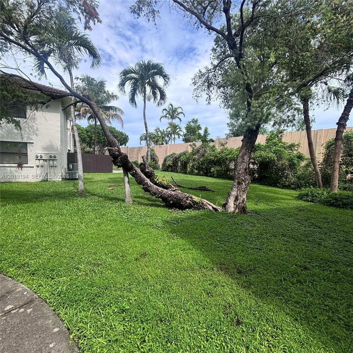 Terranova Condo #6, Miami, FL — 2