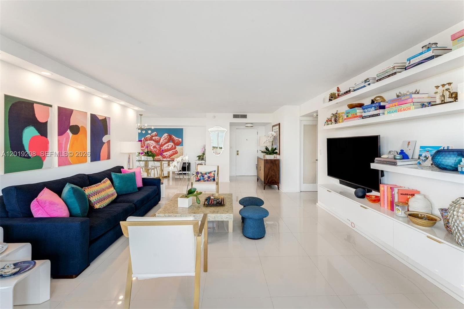 1000 Quayside Ter # 901, Miami FL 33138 — 5