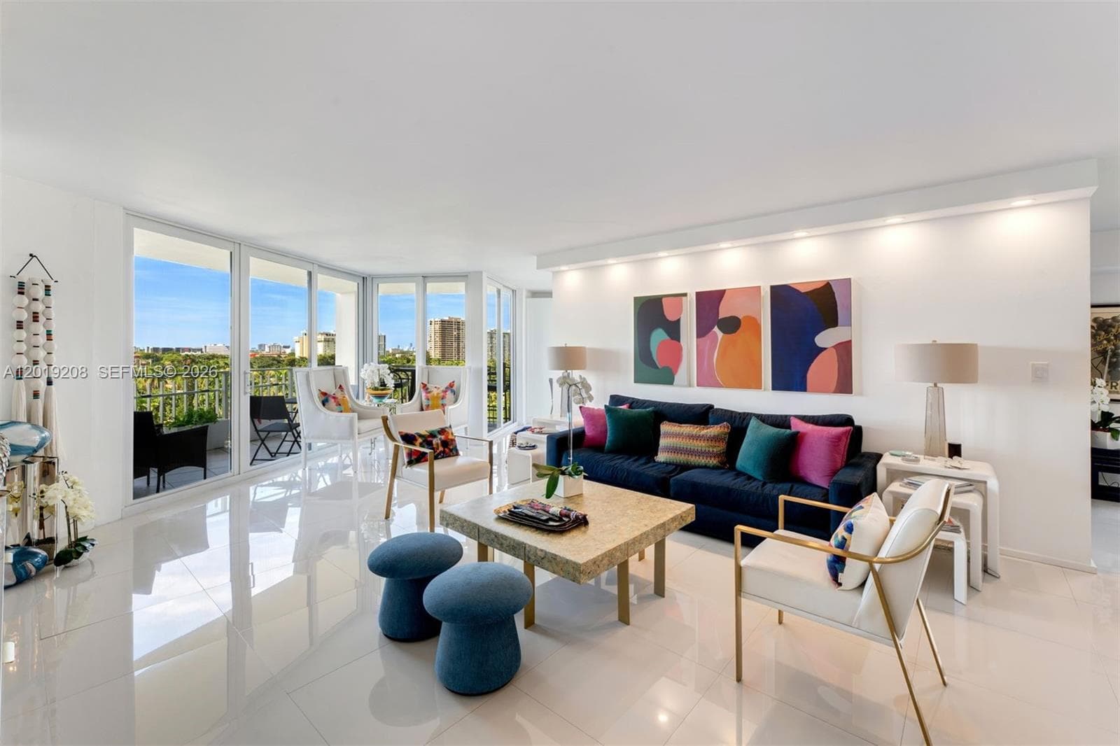 1000 Quayside Ter # 901, Miami FL 33138 — 4