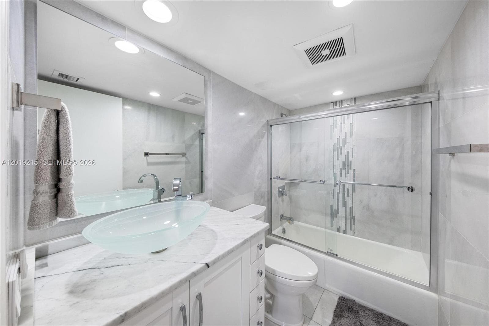 520 Brickell Key Dr # A710, Miami FL 33131 — 11