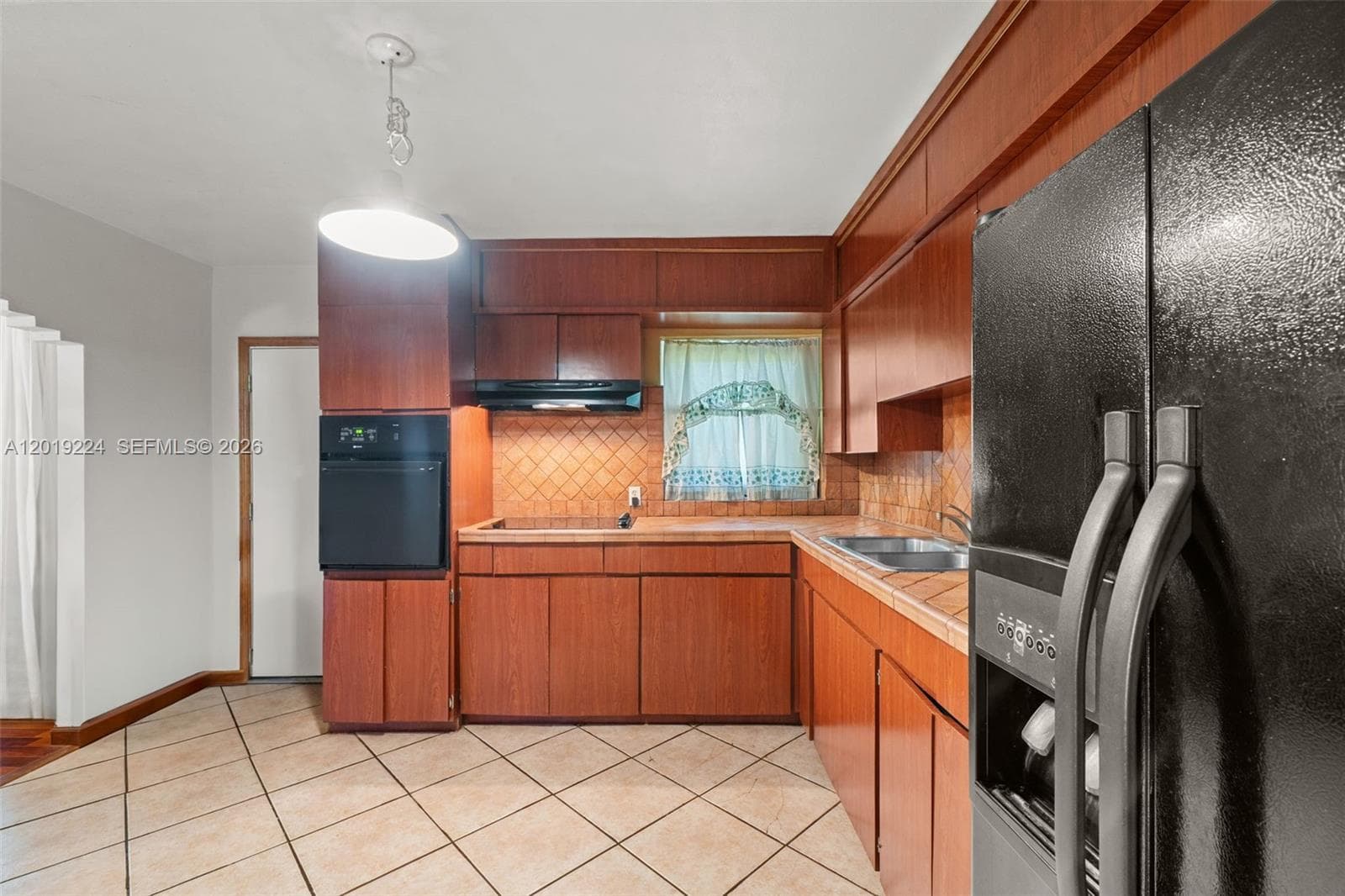 511 Dunad Ave, Opa-Locka FL 33054 — 19