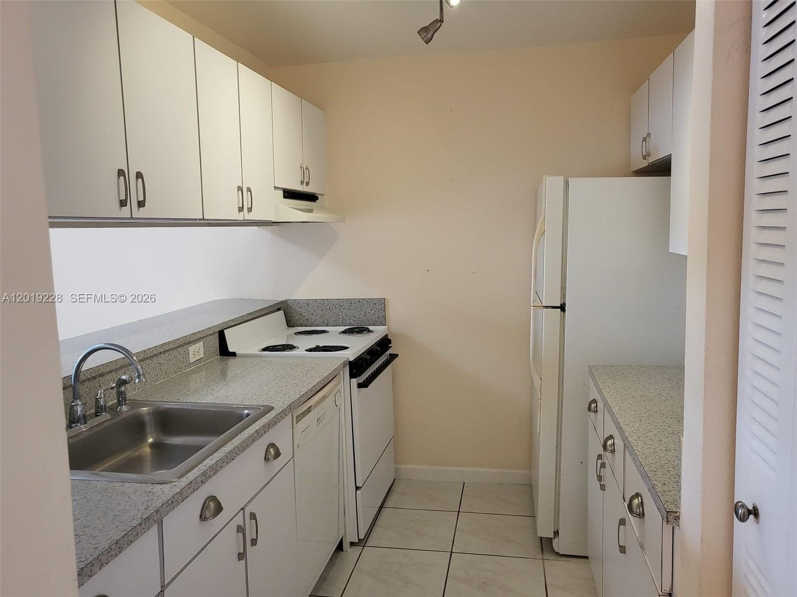 10801 SW 109th Ct # D305, Miami FL 33176 — 4