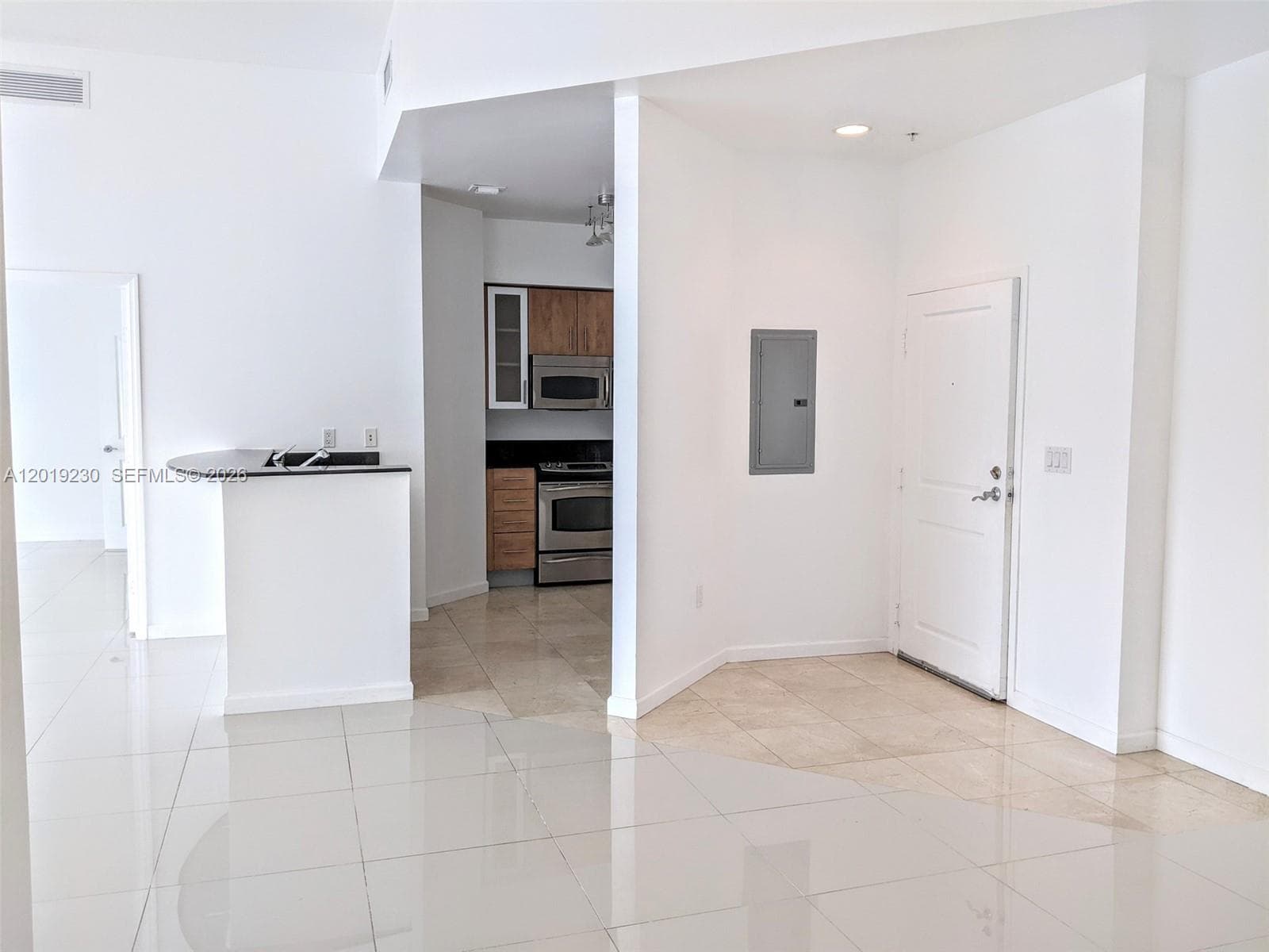 7910 Harbor Island Dr # 504, North Bay Village FL 33141 — 5