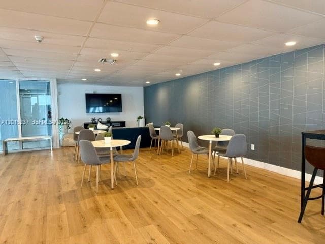 170 SE 14th St # 1205, Miami FL 33131 — 23