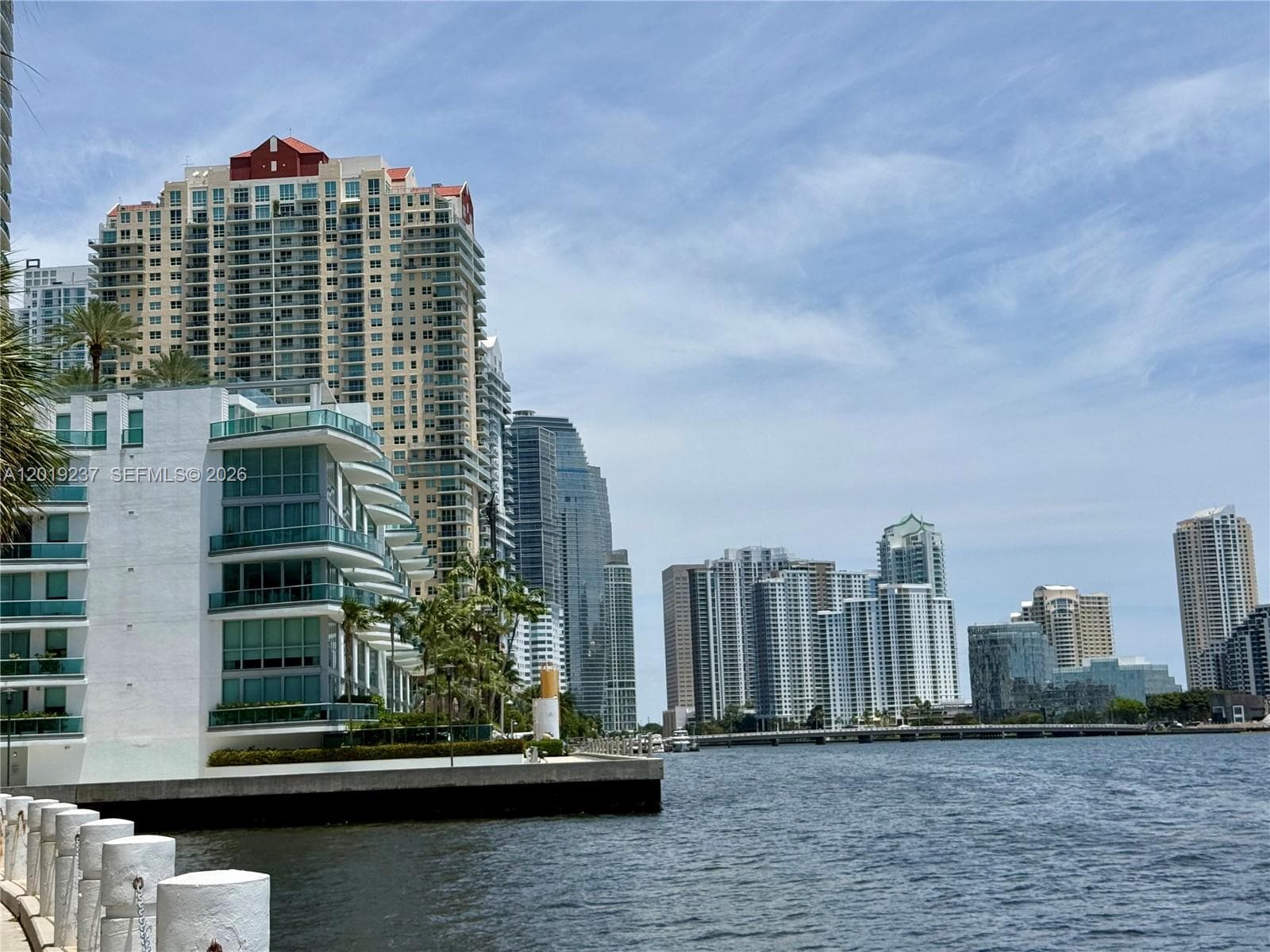 170 SE 14th St # 1205, Miami FL 33131 — 42