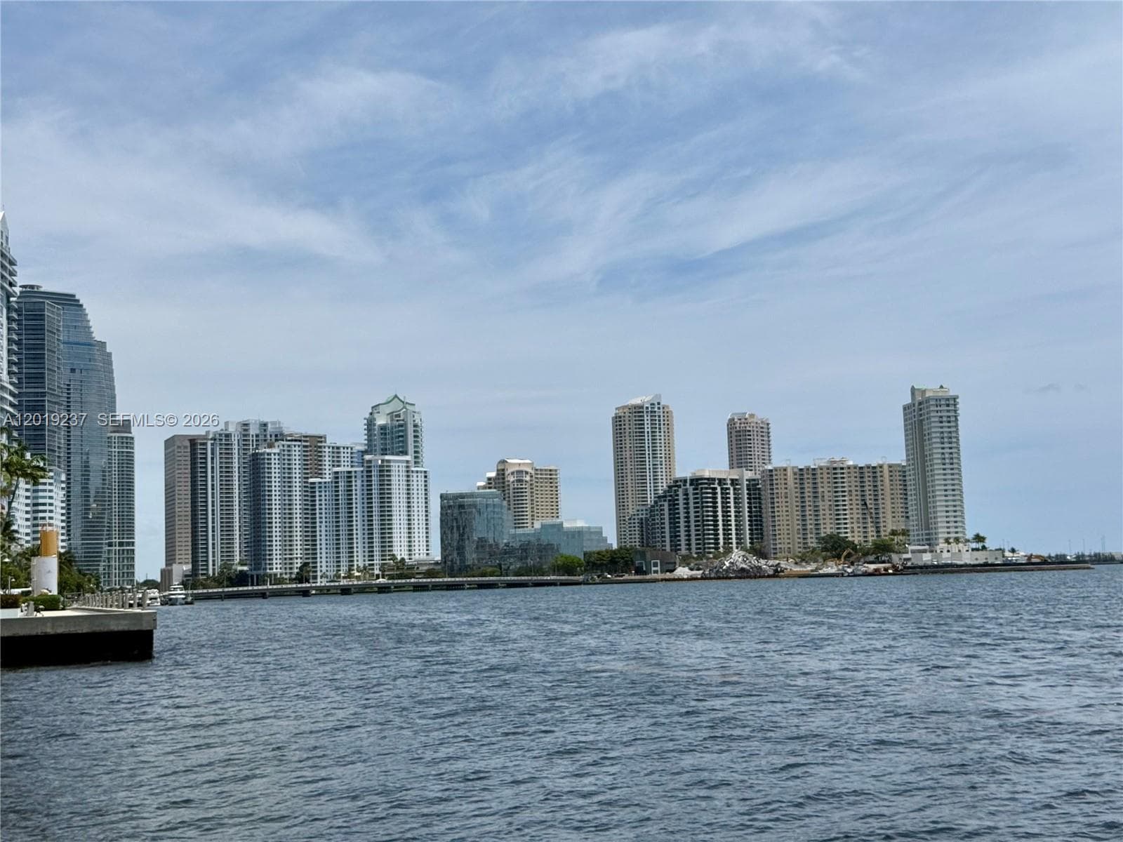 170 SE 14th St # 1205, Miami FL 33131 — 41
