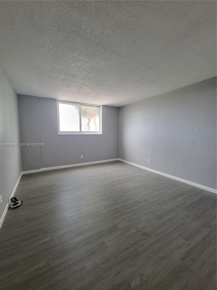19380 Collins Ave # 418, Sunny Isles Beach FL 33160 — 27